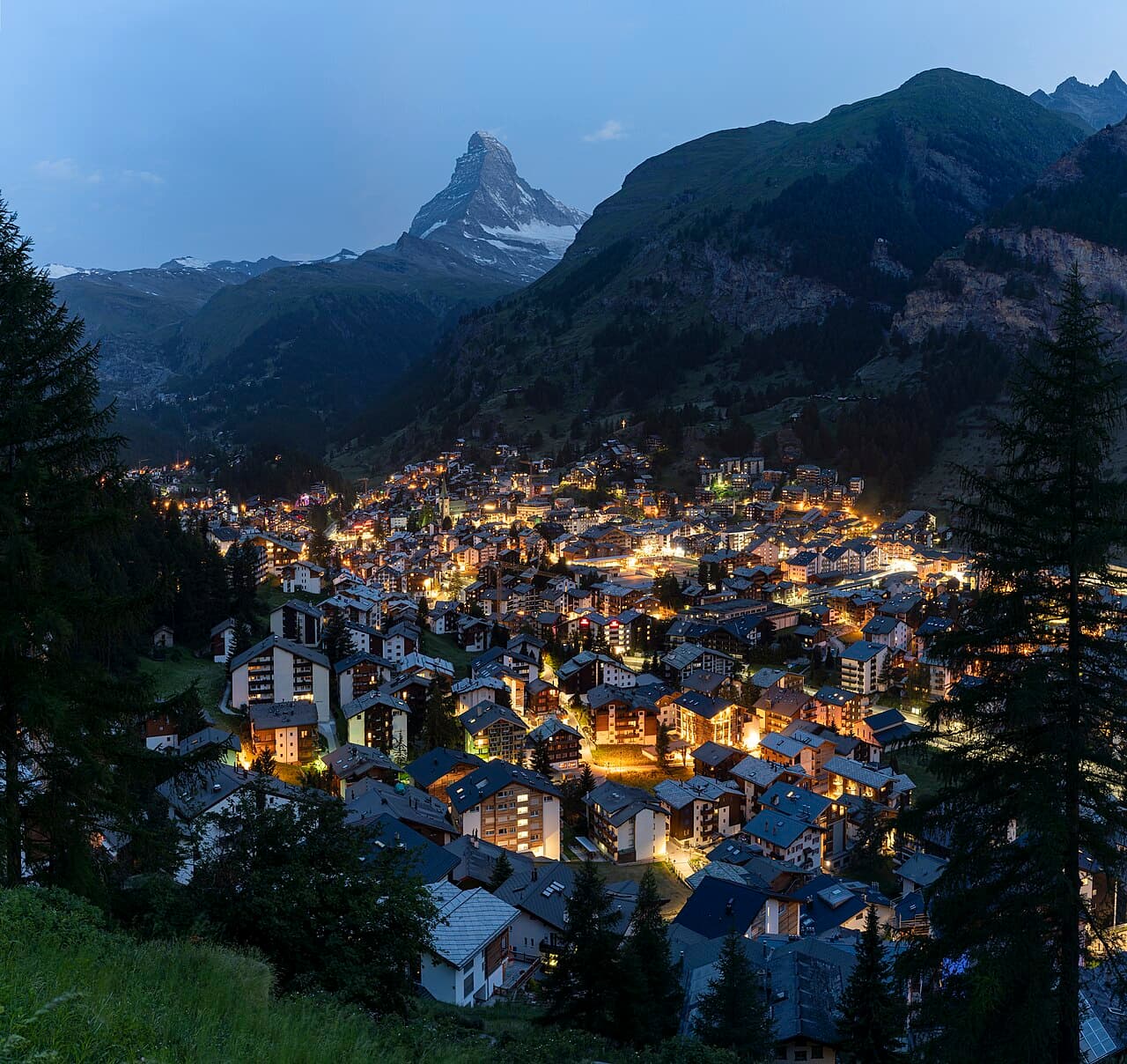 Paquetes a Zúrich y Alpes Suizos desde Lima: Emisión Inmediata Código PNR + Voucher Desde $1390